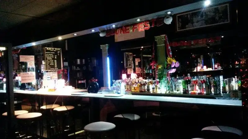 ALEX'S Night club