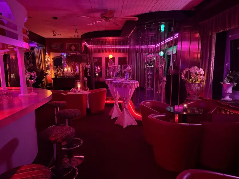 Nightclub Bandli